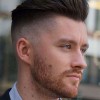Férfi frizurák alákínáltak 2021-ben