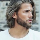 Haj frizurák 2022 férfiak