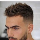 Rövid haj 2022 férfiak
