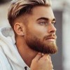 Rövid frizura férfiaknak 2022