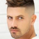 Trend férfi frizurák 2020