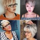 Rövid frizurák Szemüveges nők 2023