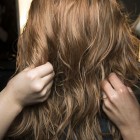 Frizurák hajvasalókkal közepes hosszúságú hajhoz