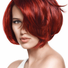 Közepes hosszúságú vörös haj